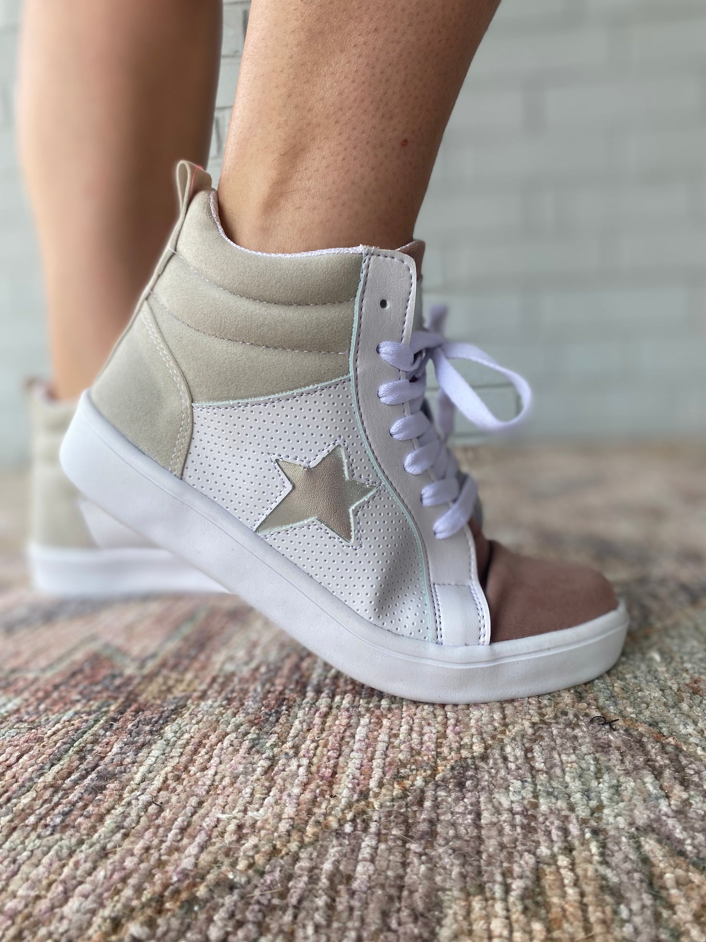 Piccolo Babes Hightop Sneakers