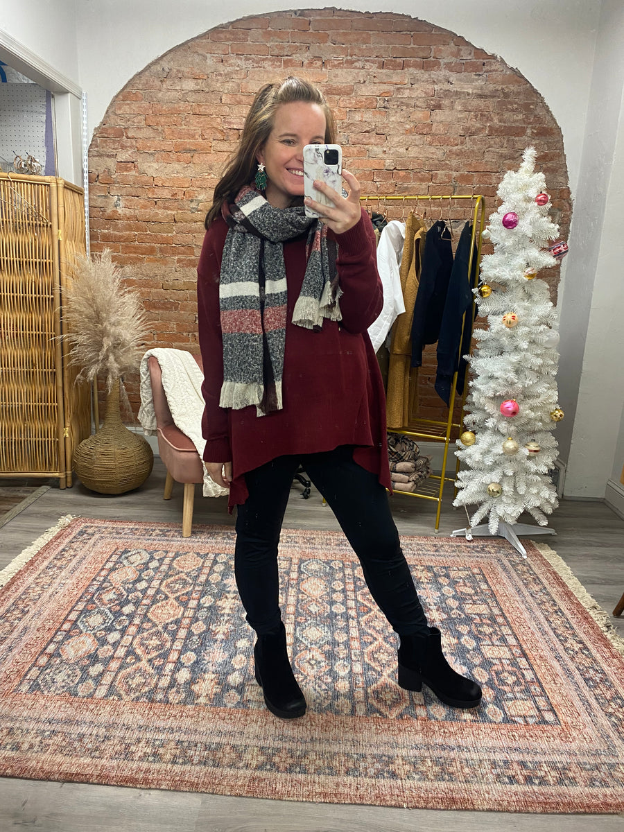 Trapeze Sweater in Maroon Piccolo Boutique LLC