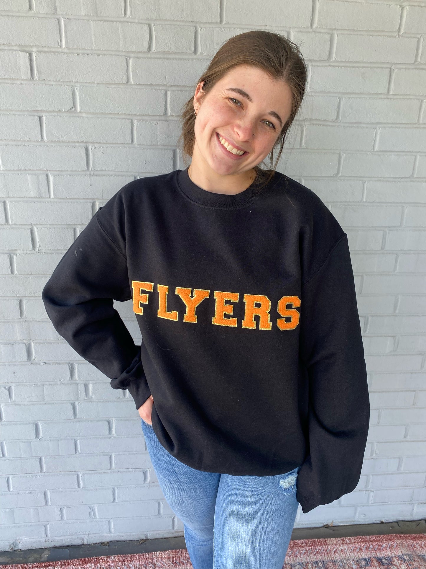 Varsity Flyers Crewneck Black