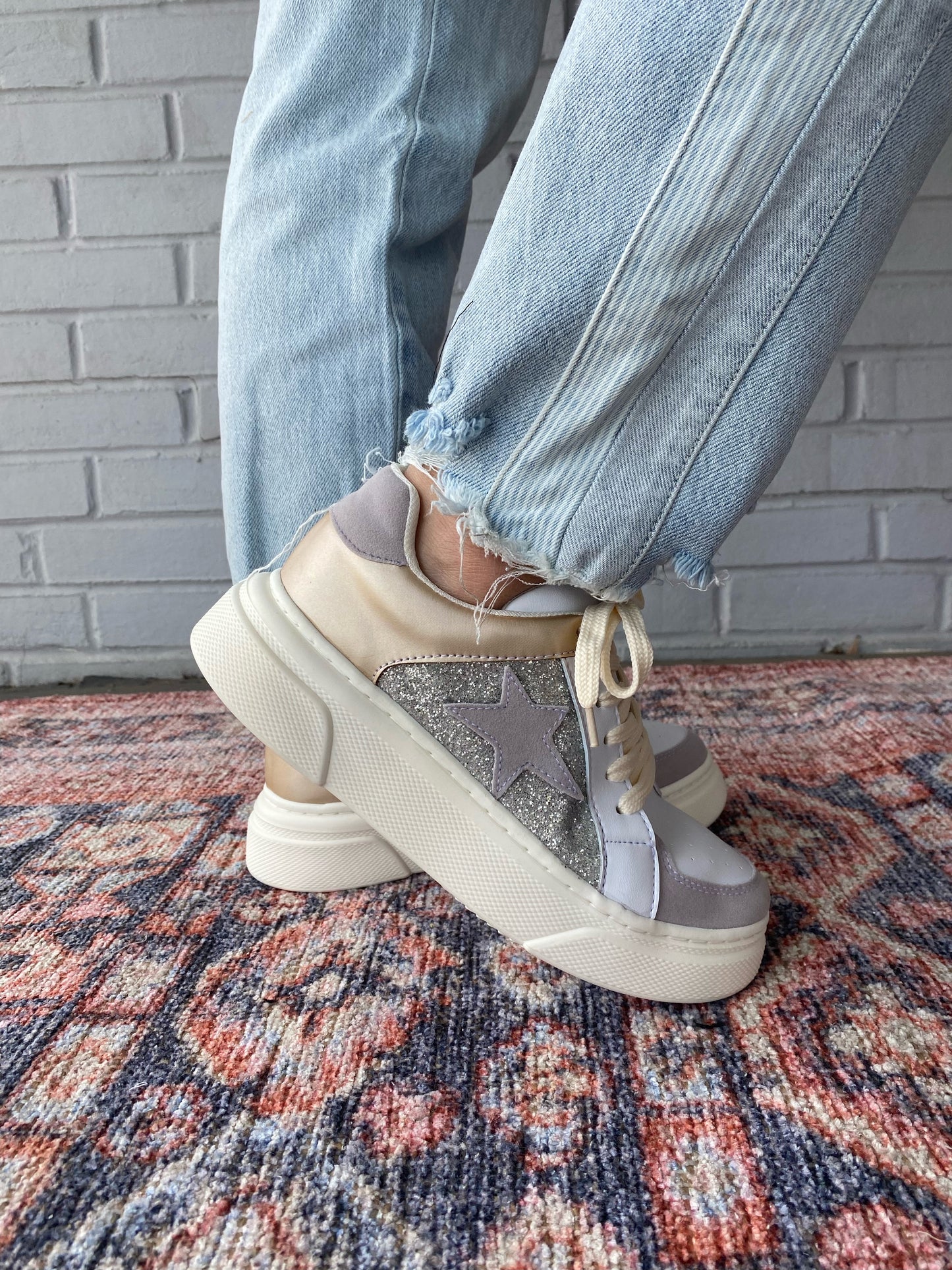 Cece High Rise Slim Straight