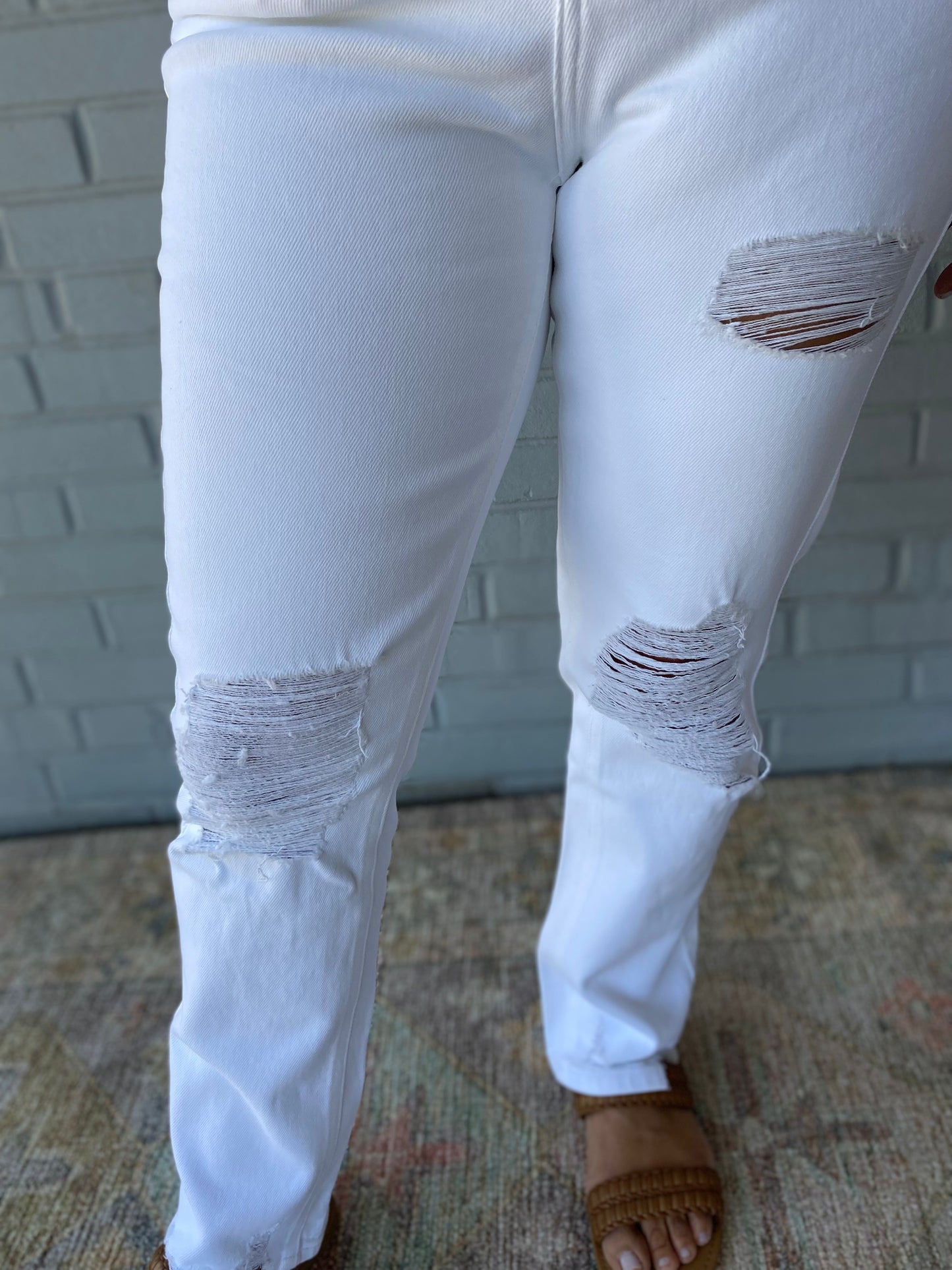 Rae High Rise Slim Straight