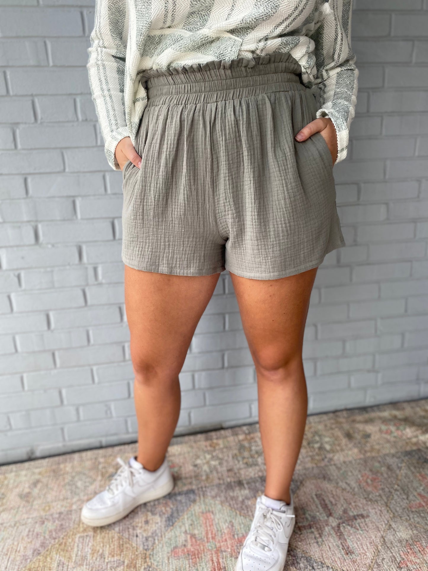 Weeping Willow Shorts