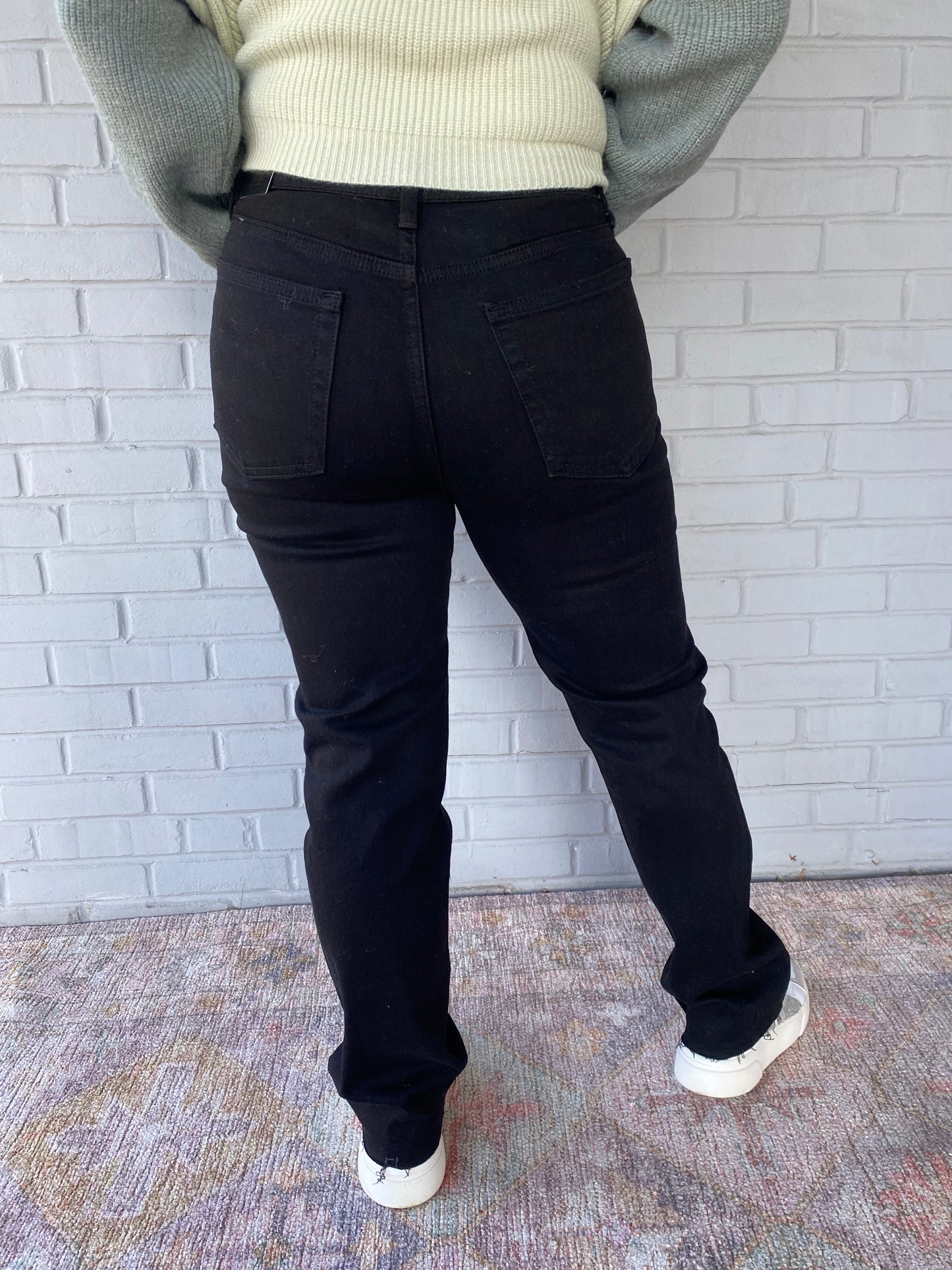 Skylar High Rise Straight Leg