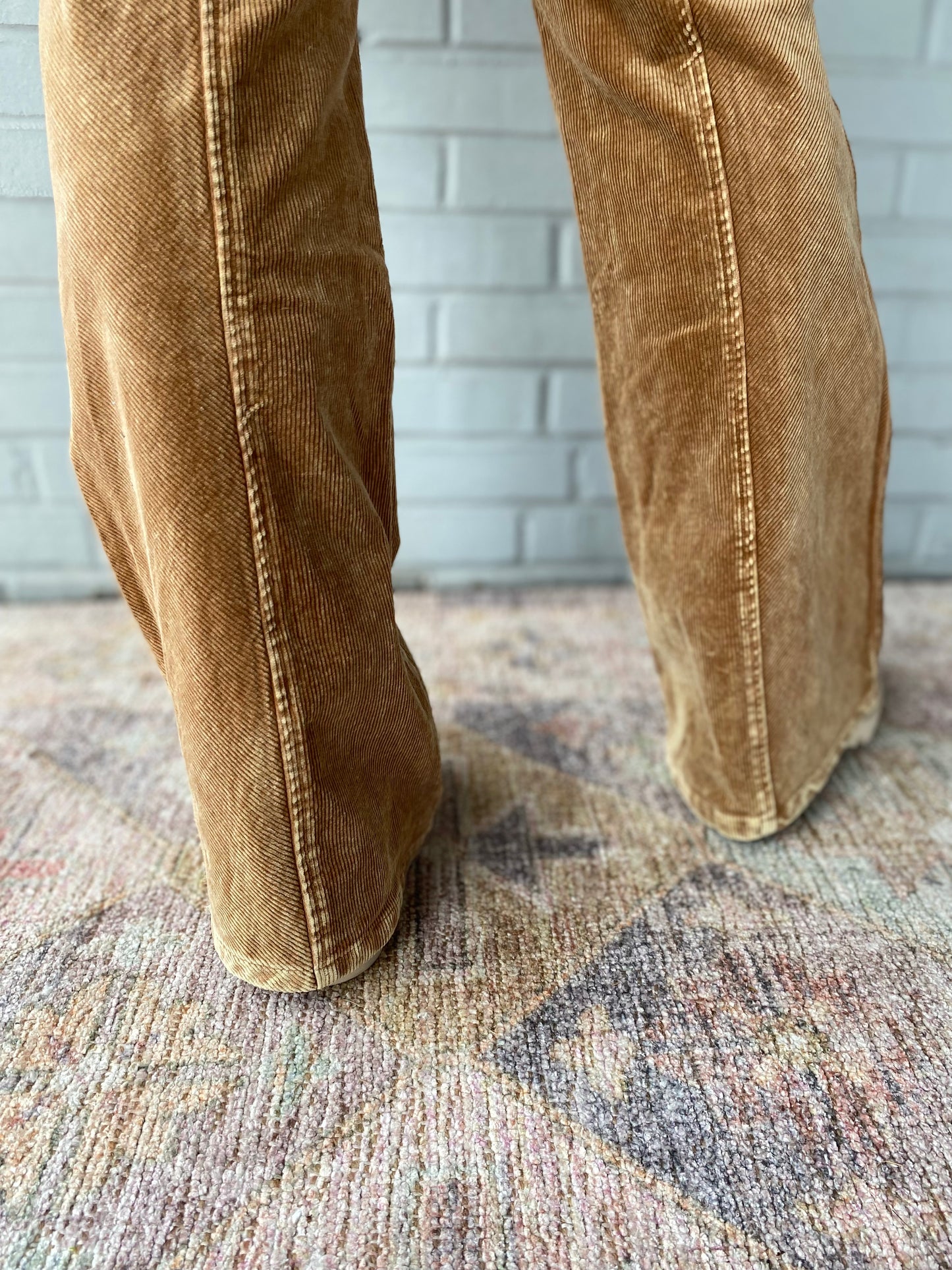 Adrienne Corduroy Pants in Almond