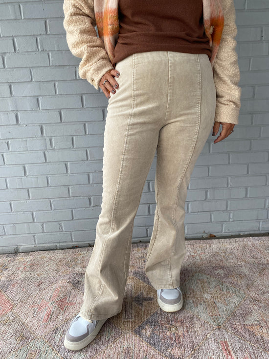 Adrienne Corduroy Pants in Sand