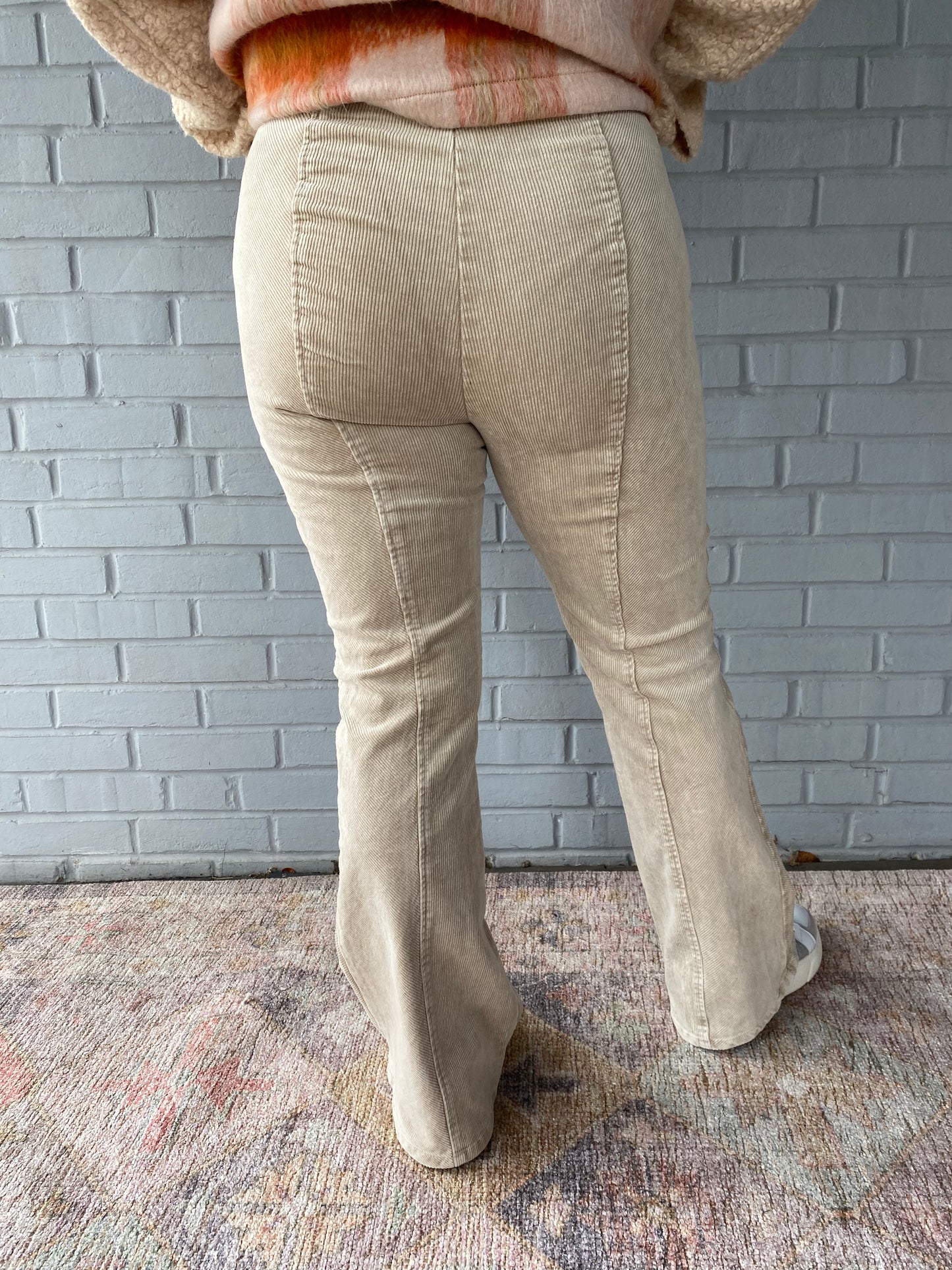 Adrienne Corduroy Pants in Sand