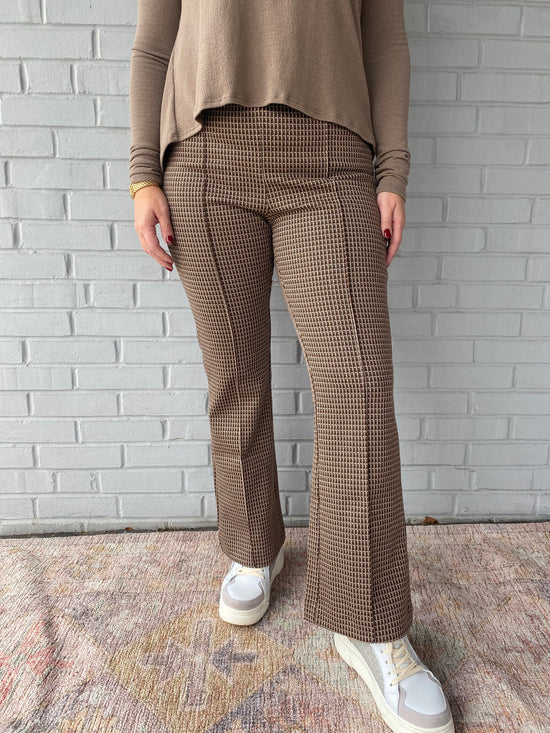 Load image into Gallery viewer, Check Mate Knit Pant in Chocolate
