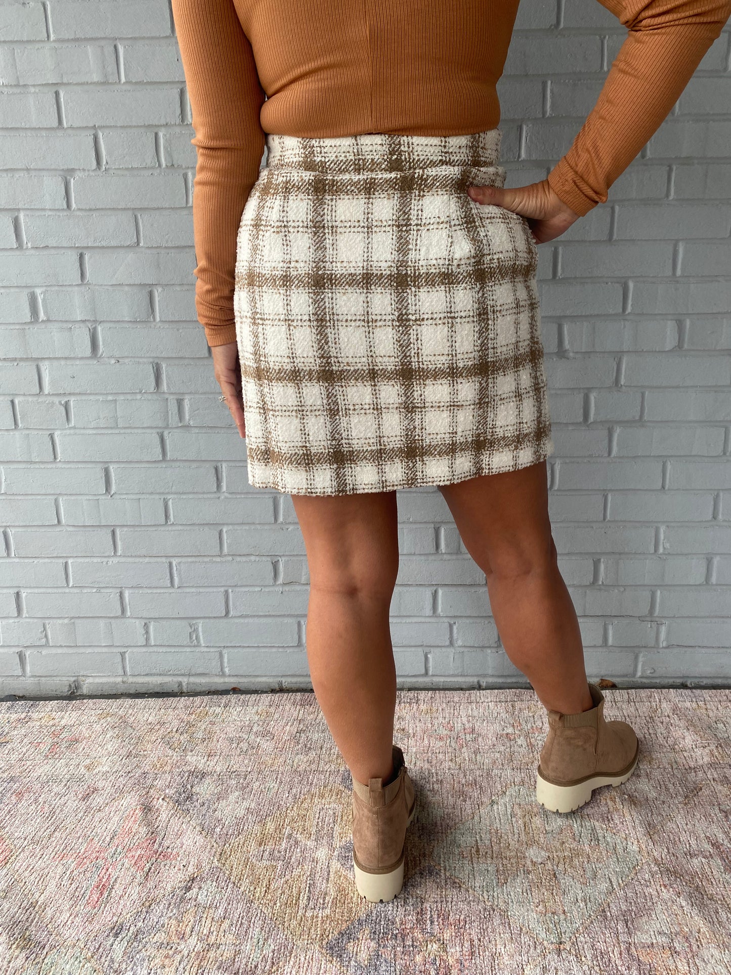 Sweet and Classic Skirt