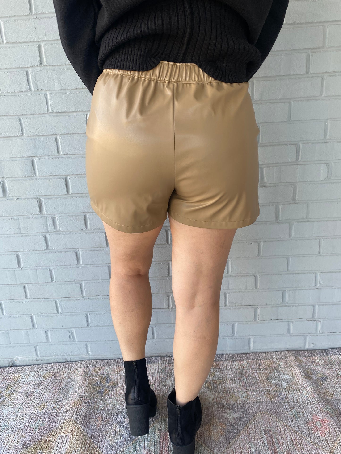 Cross the Sand Leather Shorts