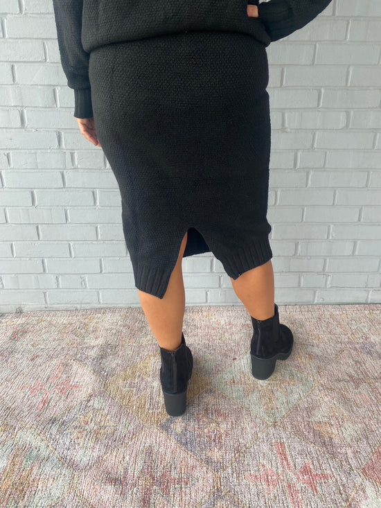 Celia Sweater Skirt in Black