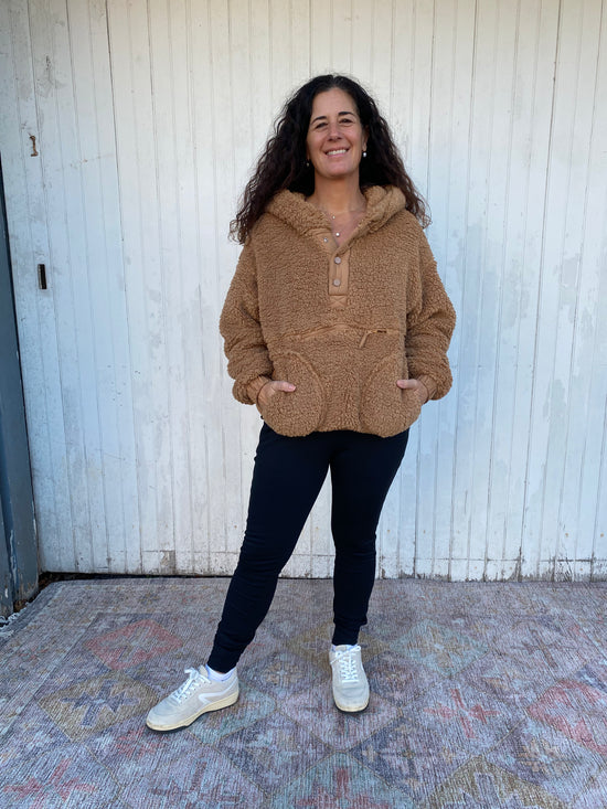 Nearest & Dearest Pullover Taupe
