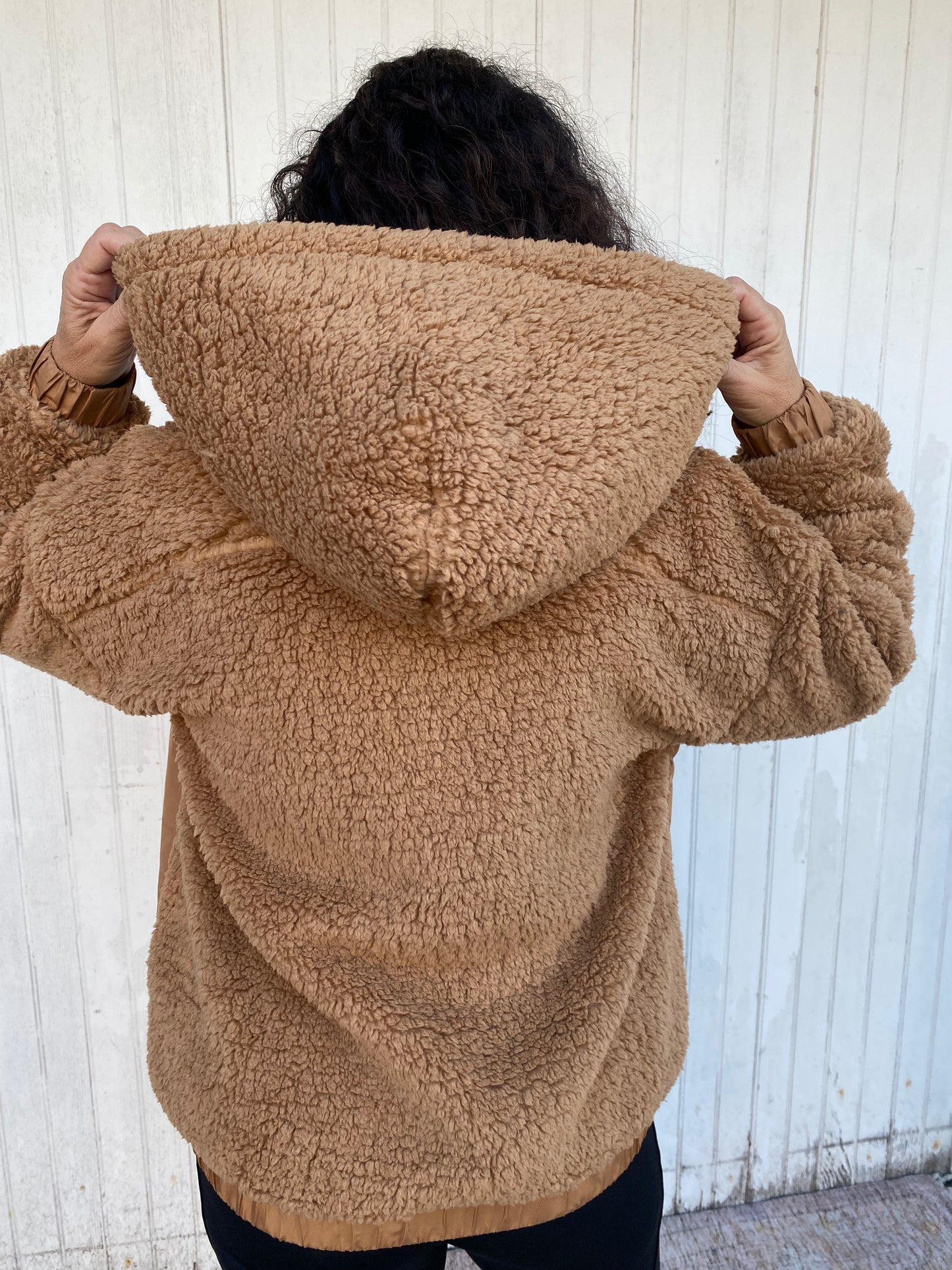 Nearest & Dearest Pullover Taupe