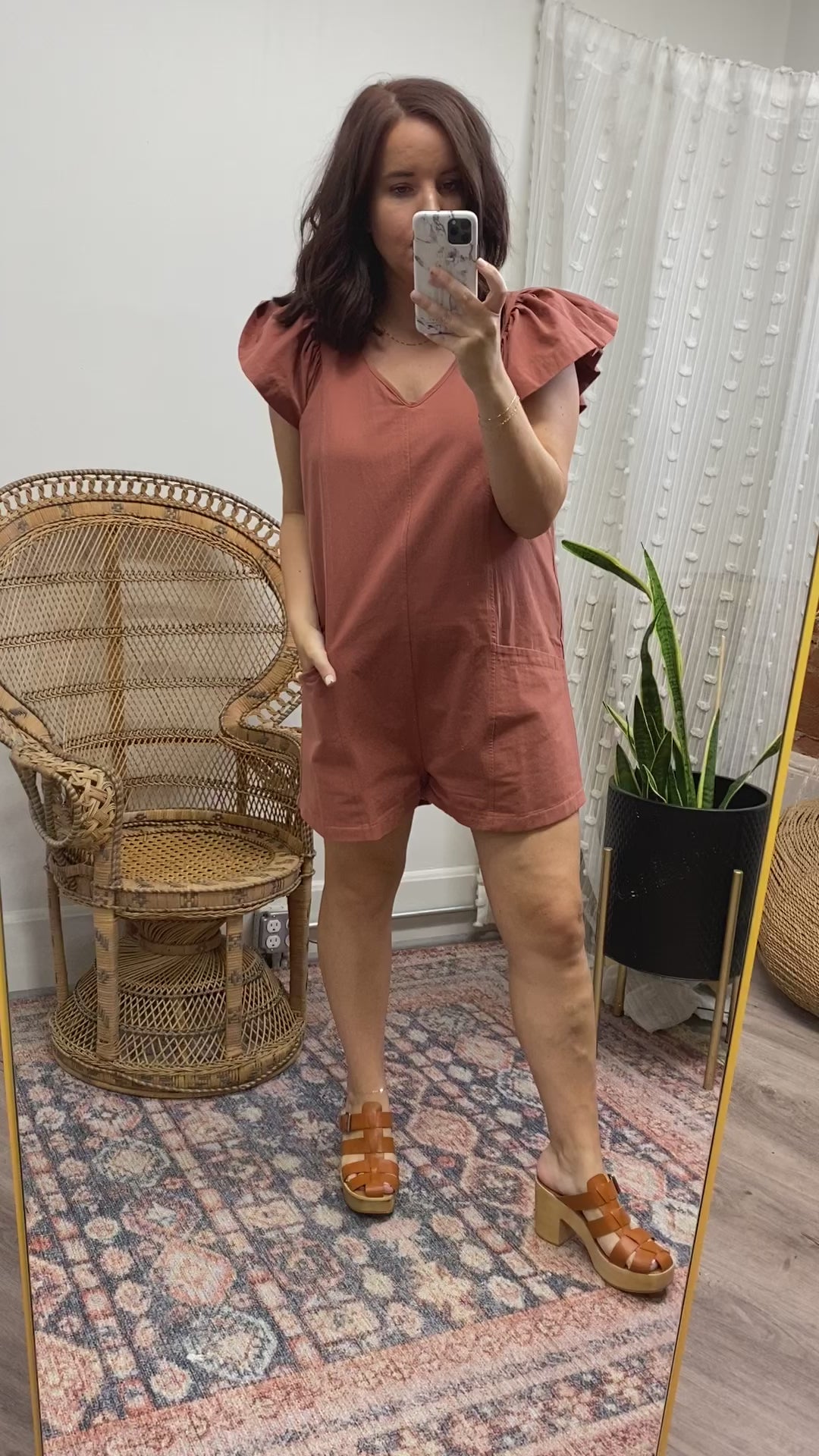 Load and play video in Gallery viewer, Regan Ruffle Sleeve Romper in Rust

