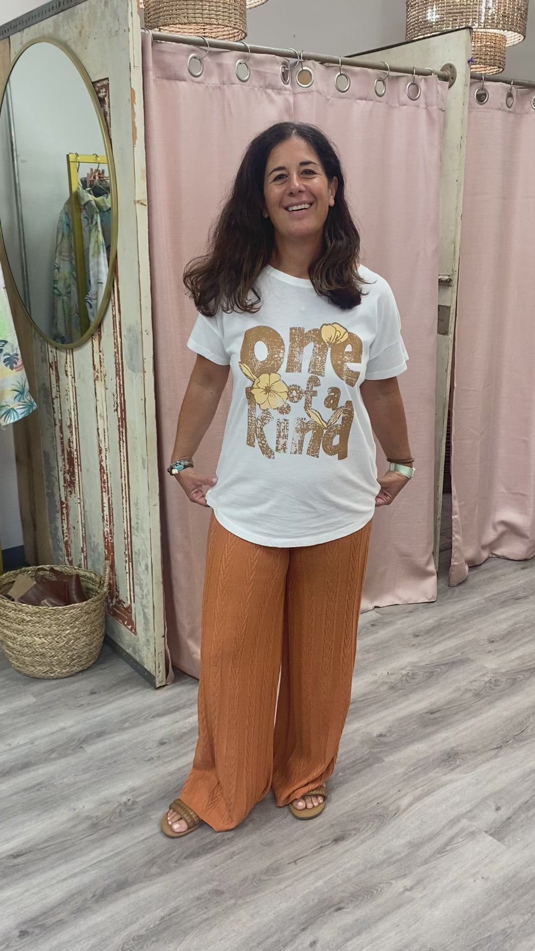 Load and play video in Gallery viewer, One of a Kind Vintage Tee
