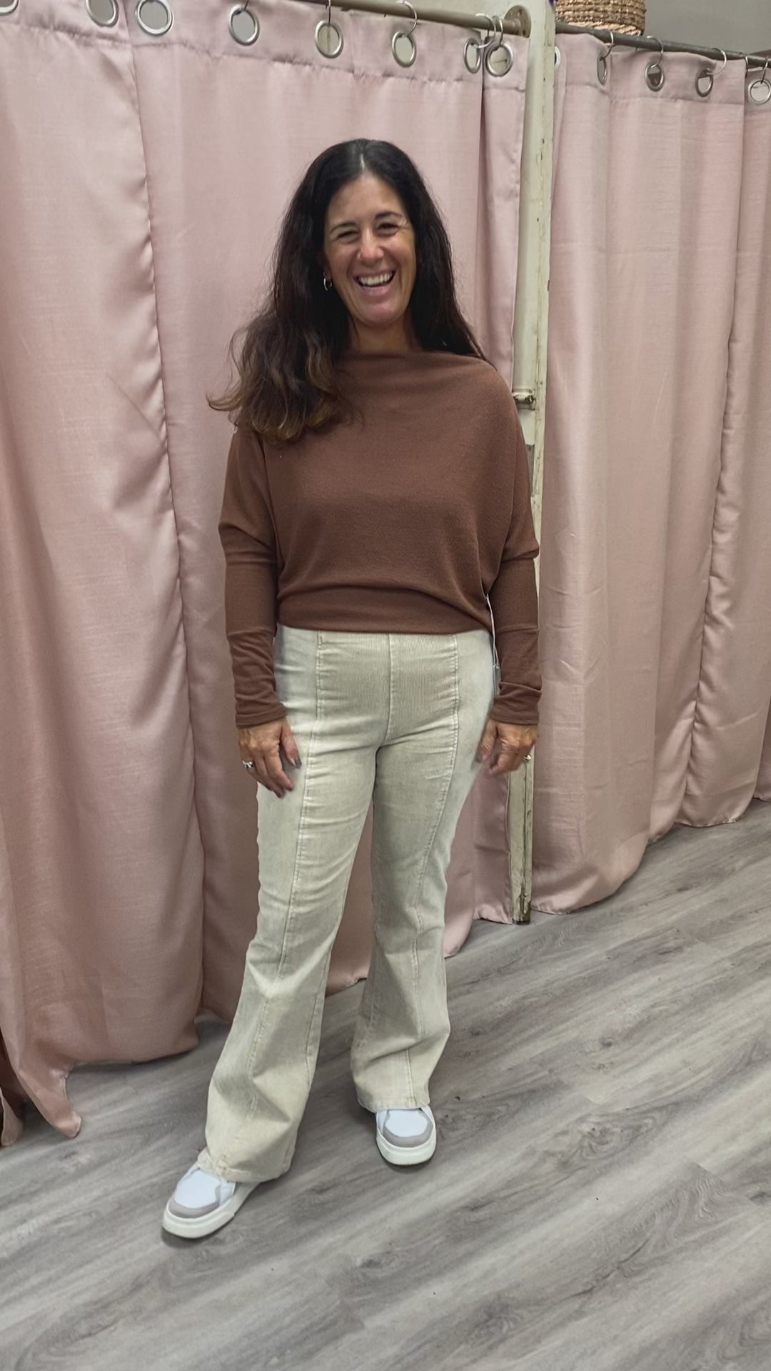 Load and play video in Gallery viewer, Fearless Off the Shoulder Brown

