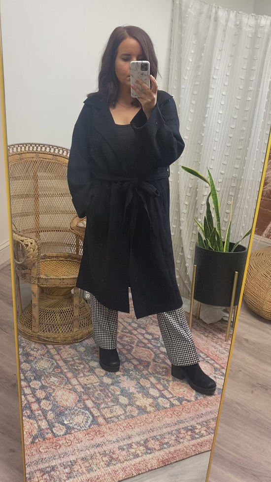 Load and play video in Gallery viewer, Effortless Knit Trench Coat Black

